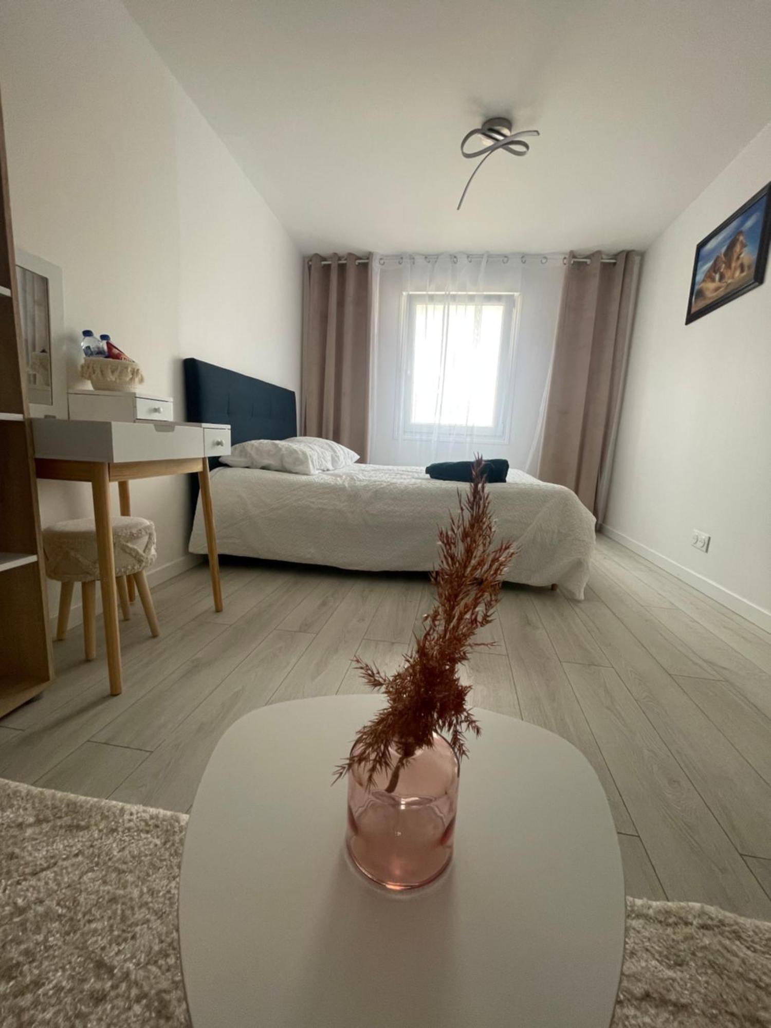 Oasis Spa Pres De Disney Nanteuil-les-Meaux Екстер'єр фото